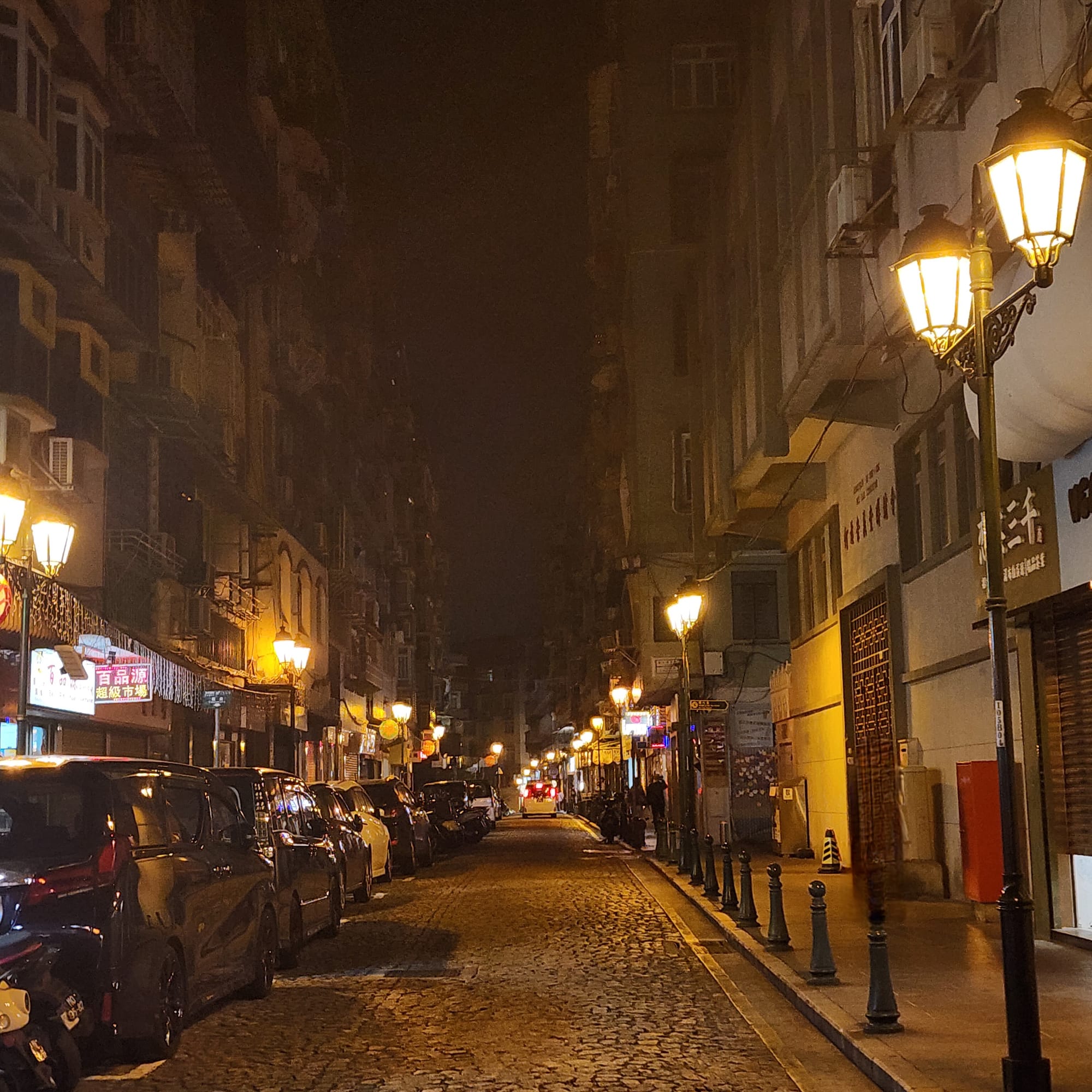 사랑에 유통기한이 있다면 내 사랑은  만년이었으면 한다